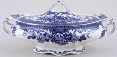 Vegetable Dish with Cover c1900